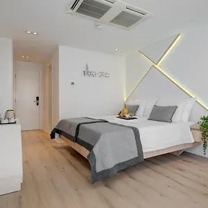 *** Hotel Pax Croatie