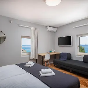*** Couette-café Solar Croatie