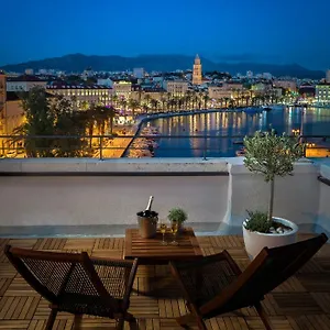 **** Couette-café Belvedere Luxury - Breathtaking View Croatie